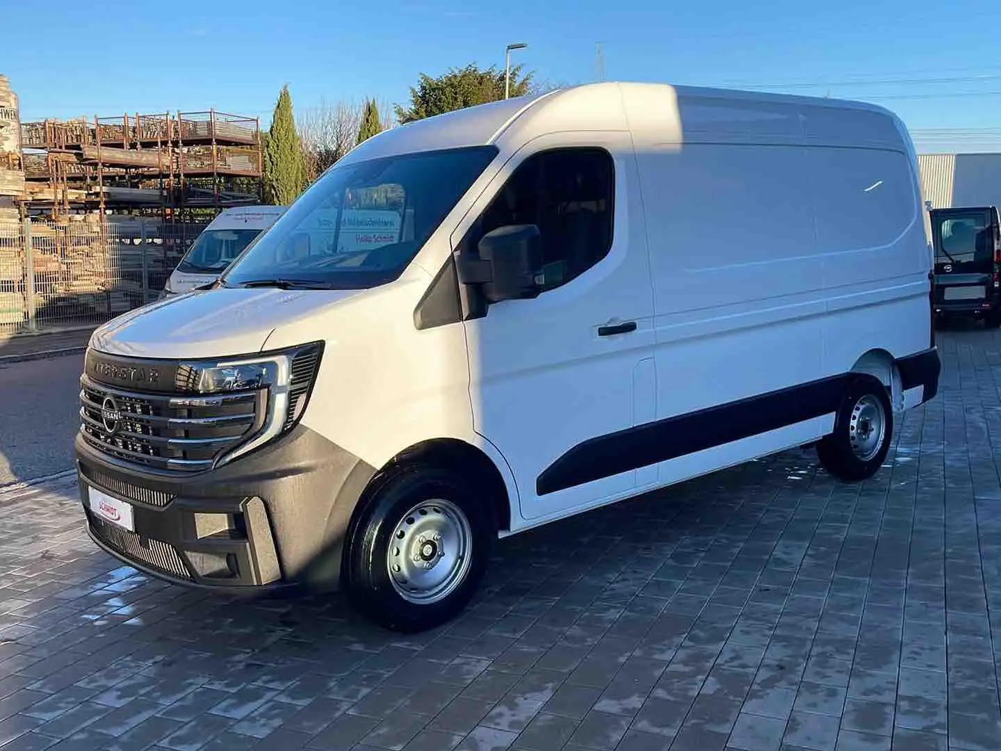 Nissan Interstar Kasten L2H2 Acenta Weiß - 2