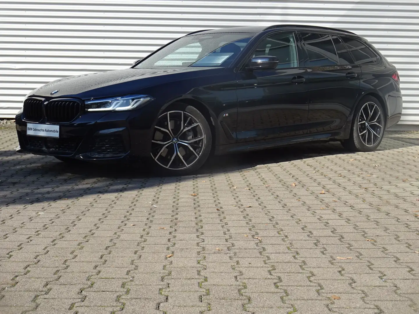 BMW 540 d xDrive Tour. M Sport Laser HuD h/k AHK 4xSH Schwarz - 2