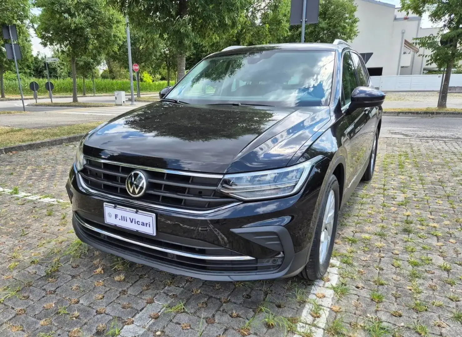 Volkswagen Tiguan Tiguan II 2021 1.5 tsi Life 150cv dsg Nero - 1