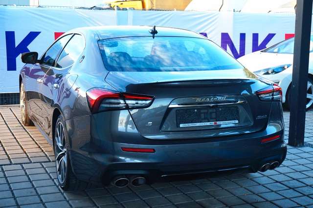 Maserati Ghibli 3.0 V6 GranSport S*Leder Rot~High-End B&W