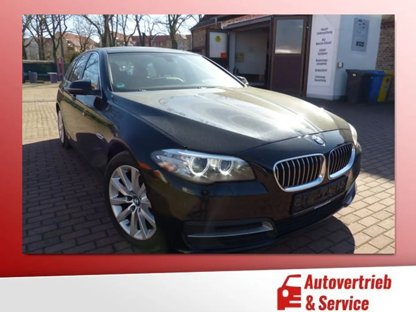 BMW 520 d Autom. Leder,Tempom.,Sitzh., AHK schwb. Zwart - 1