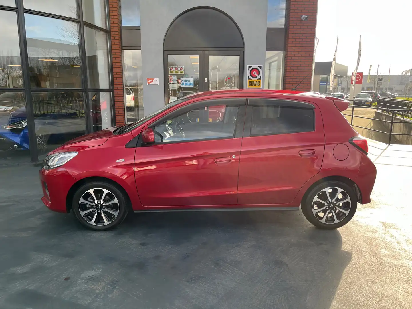 Mitsubishi Space Star 1.2 Instyle AUTOMAAT LMV NAVI Rood - 2
