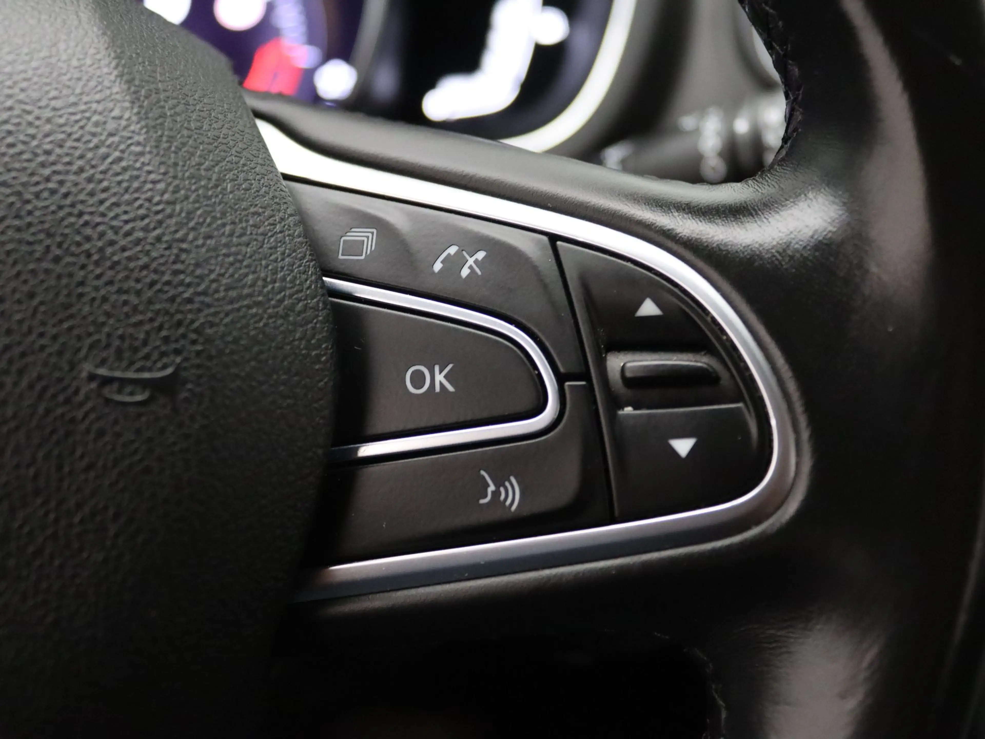 Renault Scenic 140pk TCe Intens Climate | Head-Up — photo 15