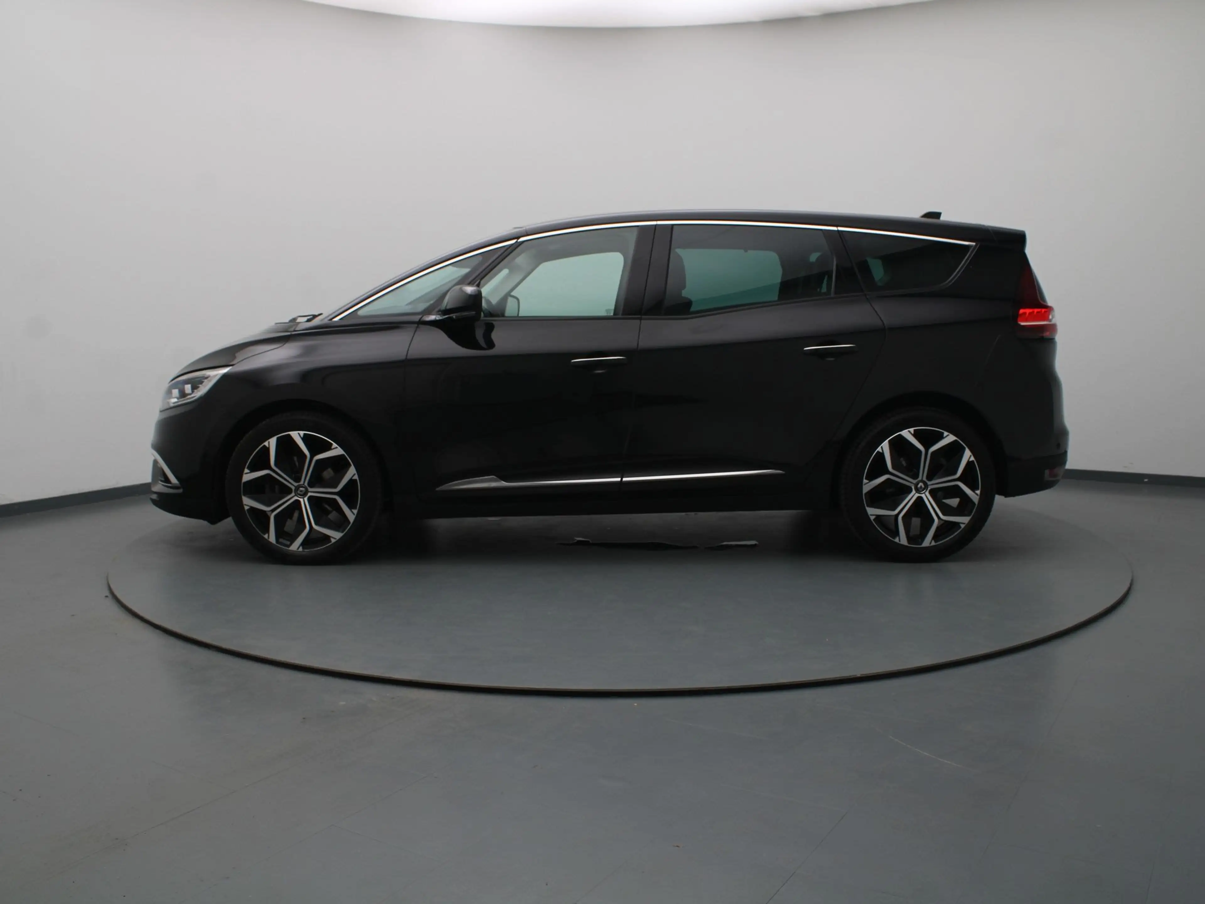 Renault Scenic 140pk TCe Intens Climate | Head-Up — photo 23