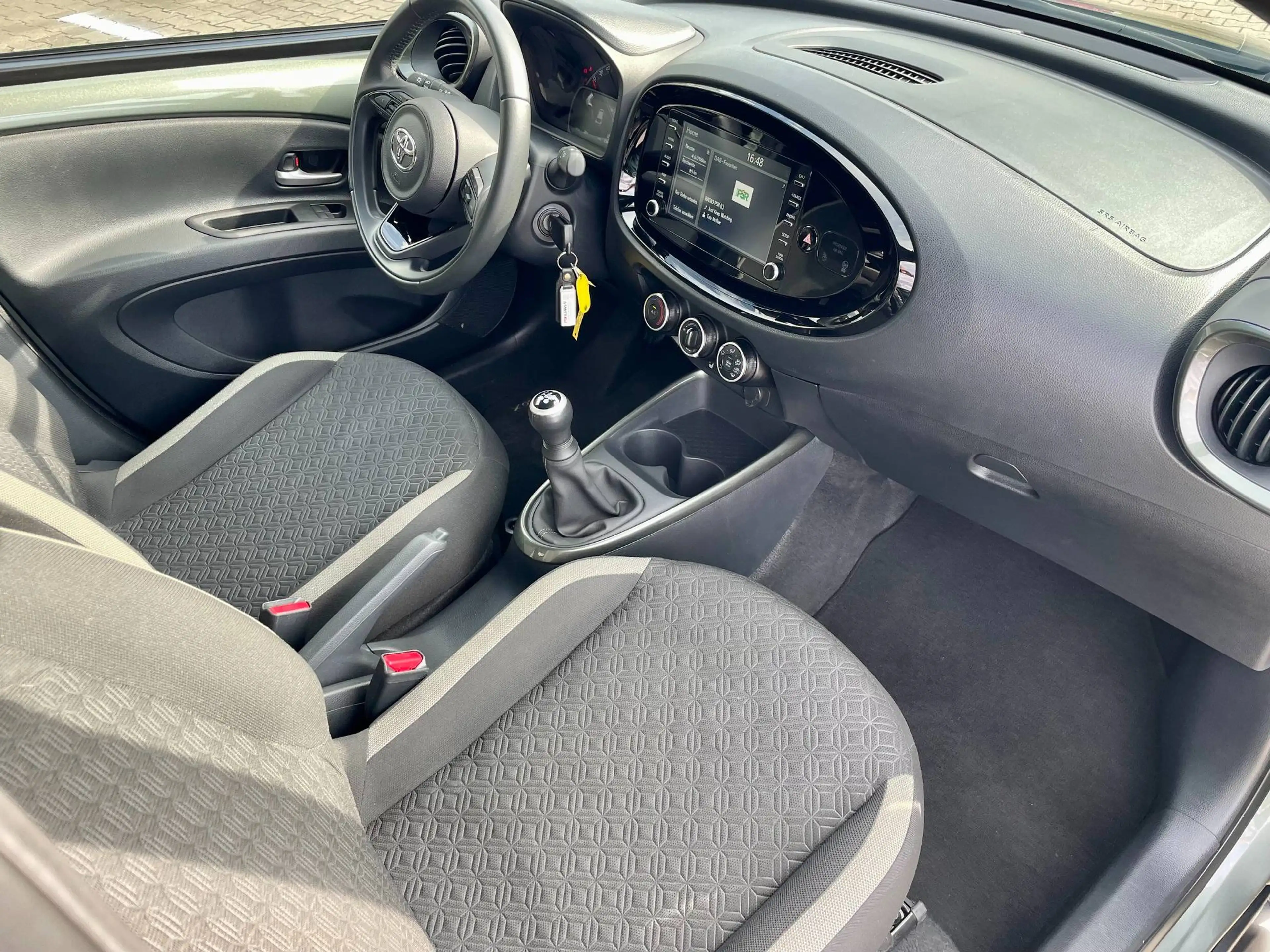 Toyota Aygo X Pulse BI-TONE*ACC*DAB*SH*KAMERA — photo 10