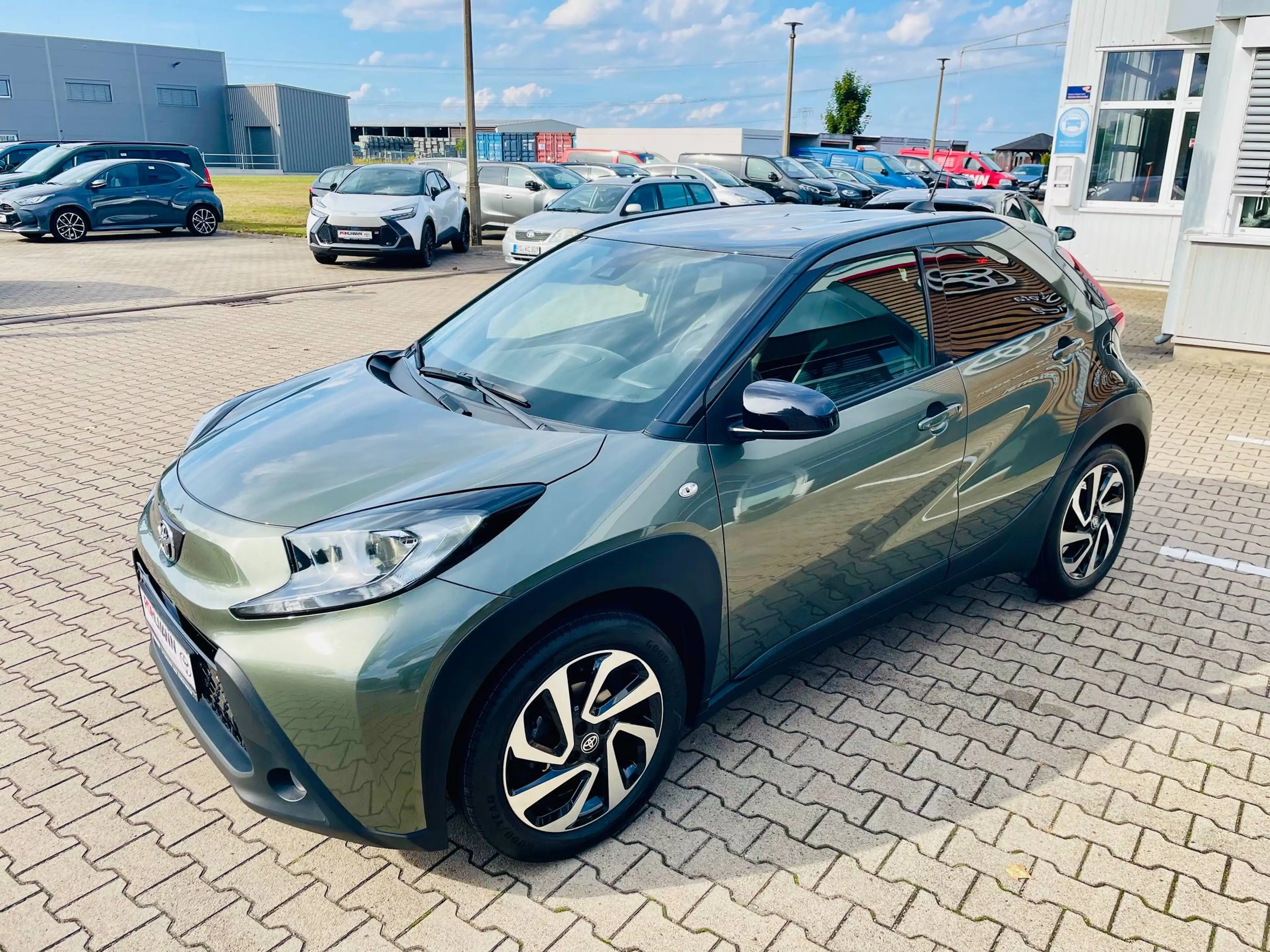 Toyota Aygo X Pulse BI-TONE*ACC*DAB*SH*KAMERA — photo 4