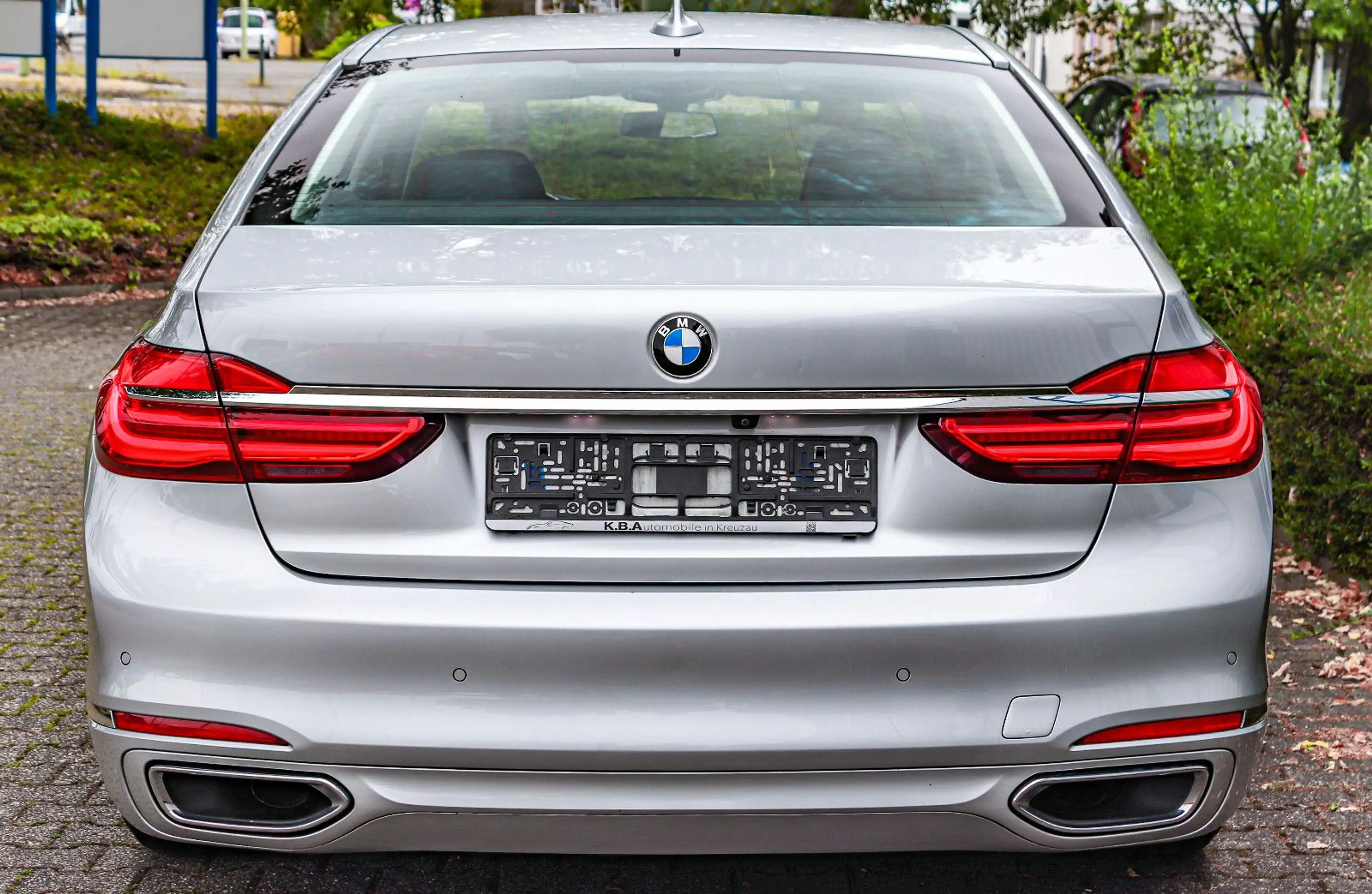 BMW 730 d xD*NIVEAUREG*LASER*SOFT*HUD*MASSAGE*KEYLESS — photo 7