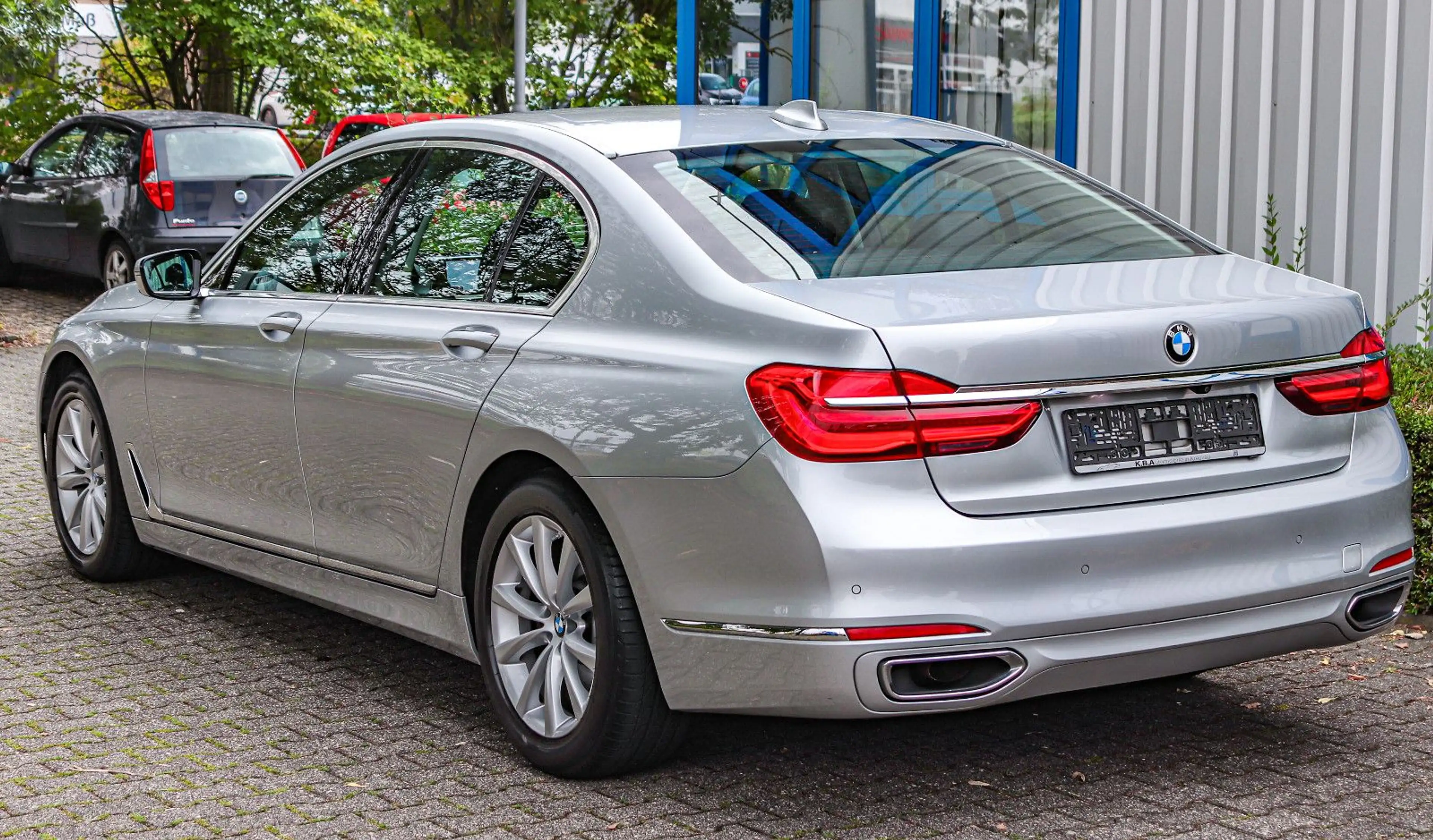 BMW 730 d xD*NIVEAUREG*LASER*SOFT*HUD*MASSAGE*KEYLESS — photo 8