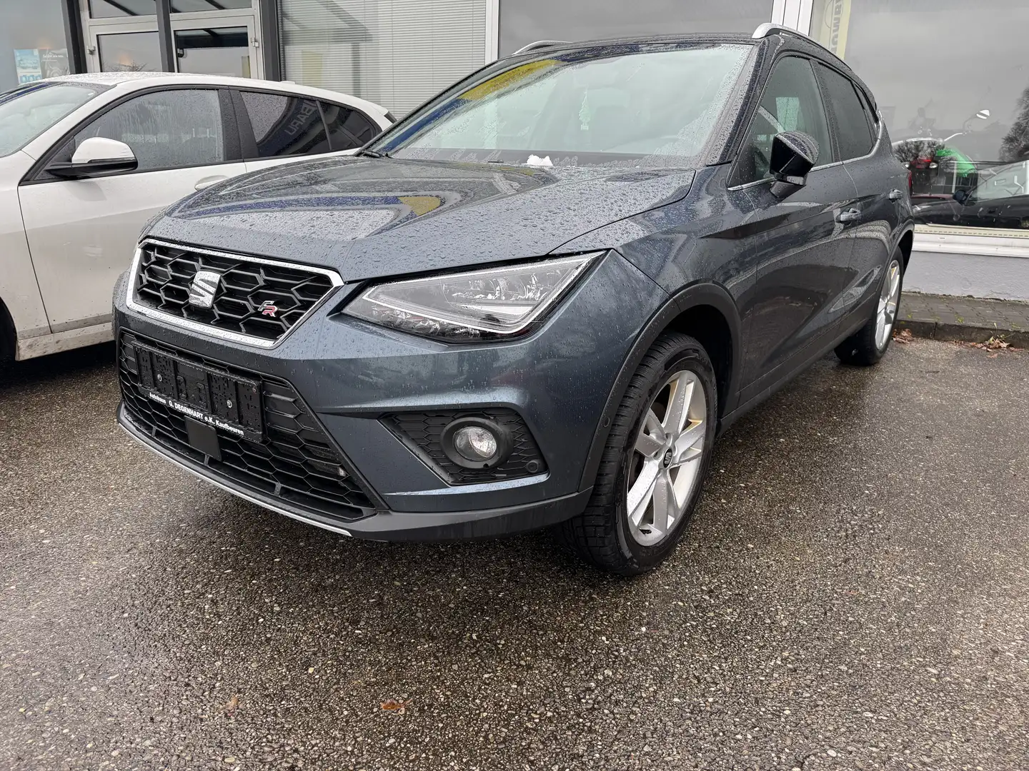 SEAT Arona FR Grau - 1