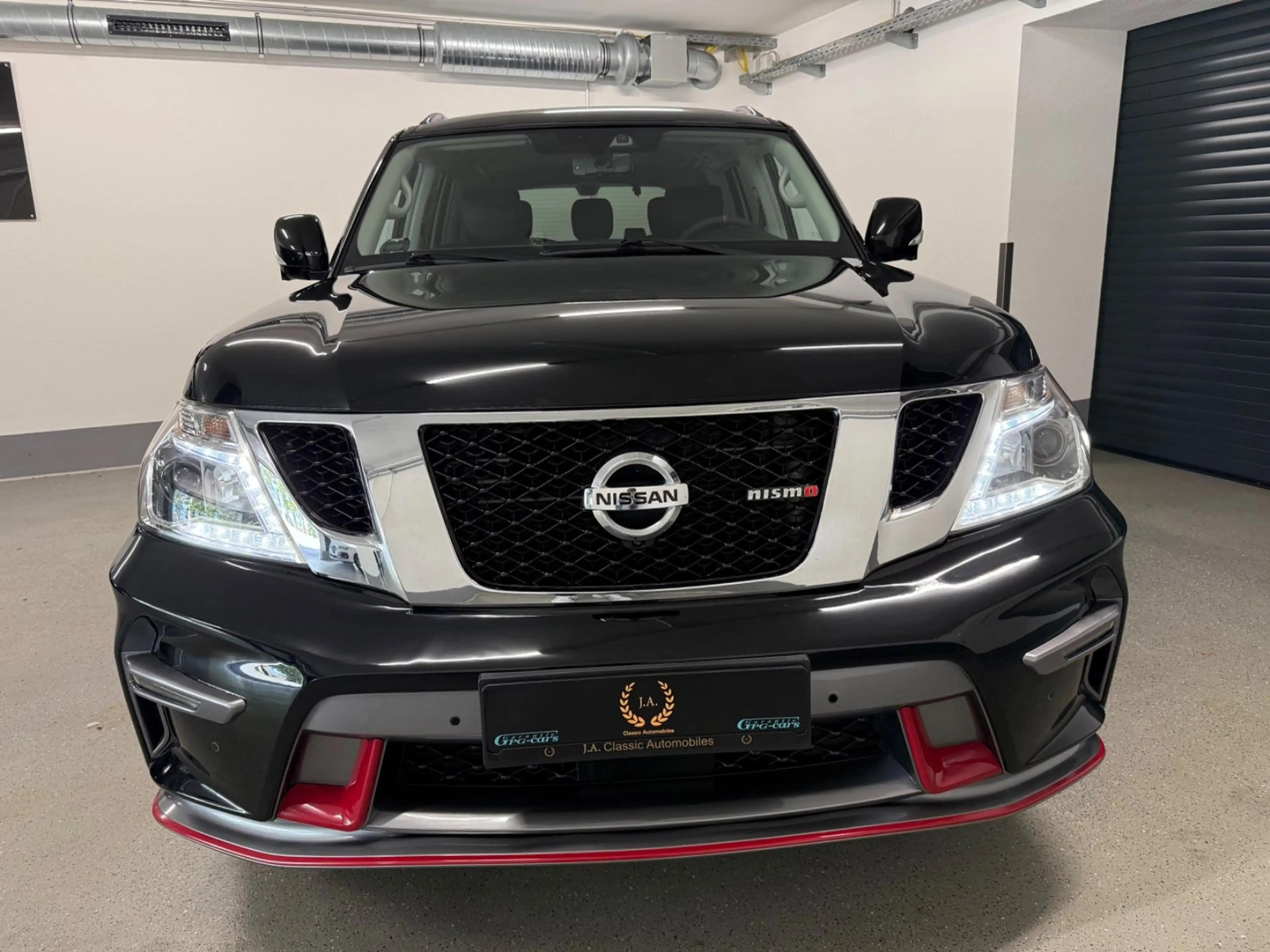 Nissan Patrol / Armada Platinum 5.6 V8 Nismo *8-Sitzer — photo 3