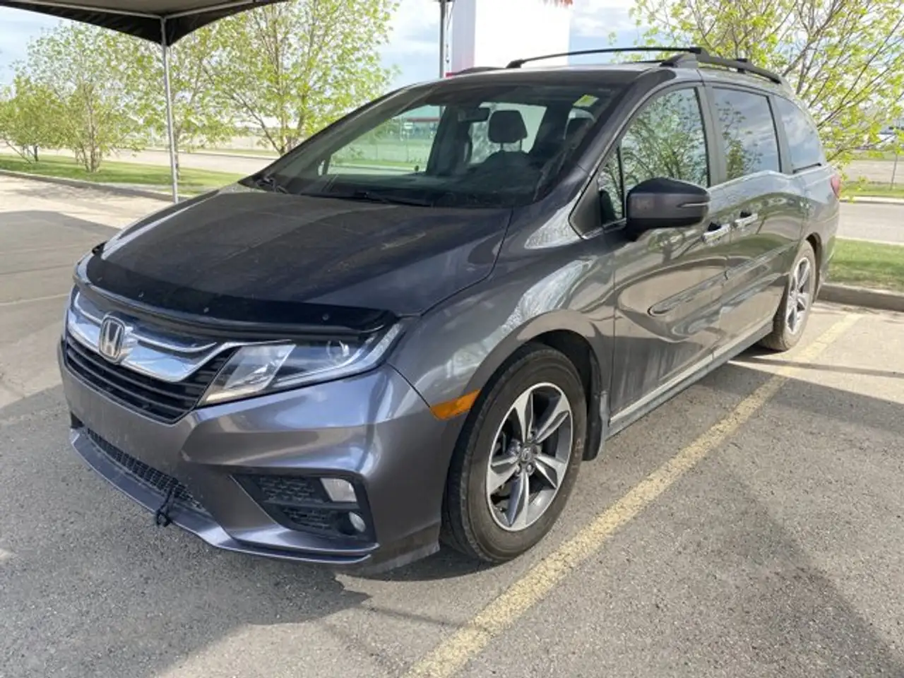Honda Odyssey снимка Honda Odyssey