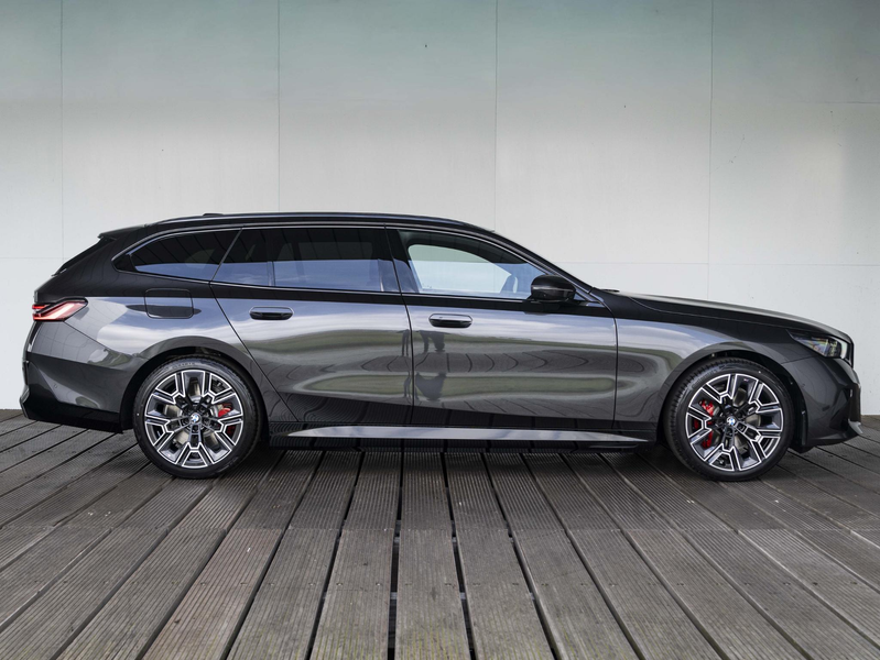BMW 550 5 serie Touring 550e xDrive M Sportpakket Pro | In — photo 6