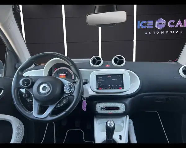 Smart Fortwo view 10
