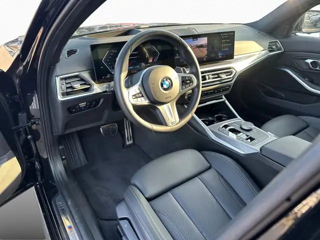 BMW 3 Series view 12