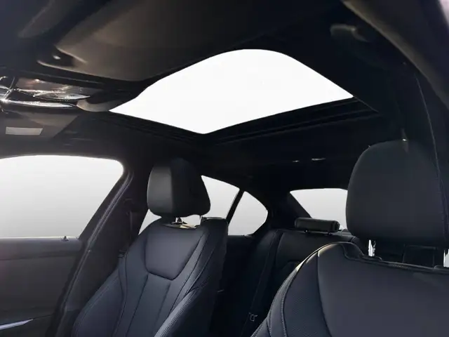 BMW 3 Series view 7