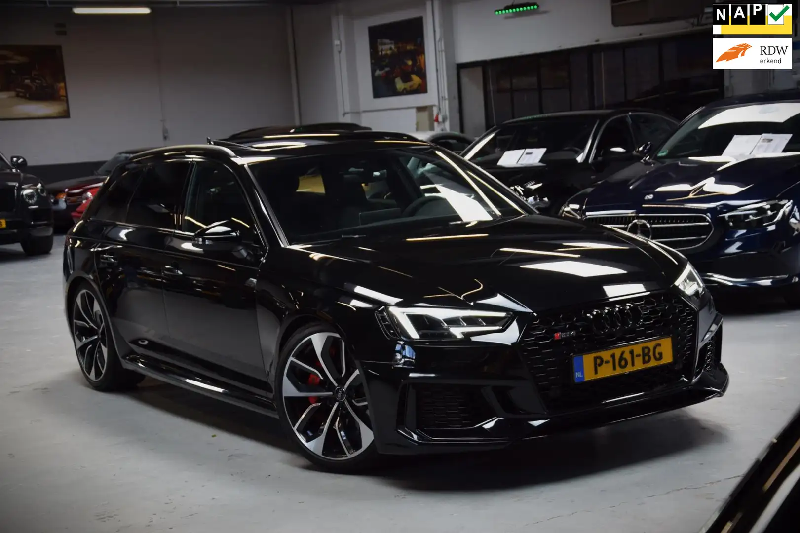 Audi RS4 Avant 2.9 TFSI RS 4 Quattro Panoramadak|Massage|Ma Negro - 1