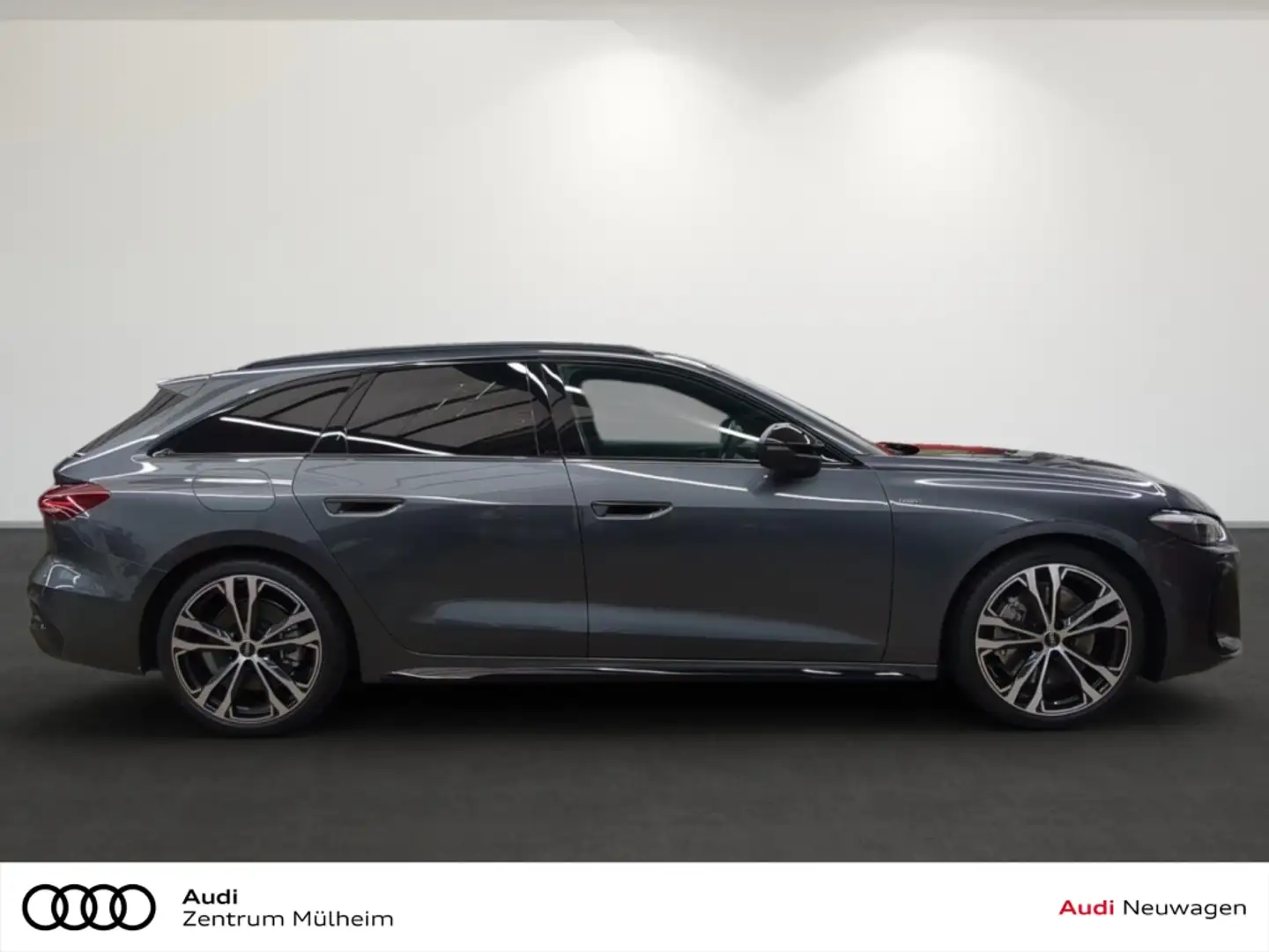Audi A5 Avant e-hybrid quattro 299 PS tronic S line Grau - 2