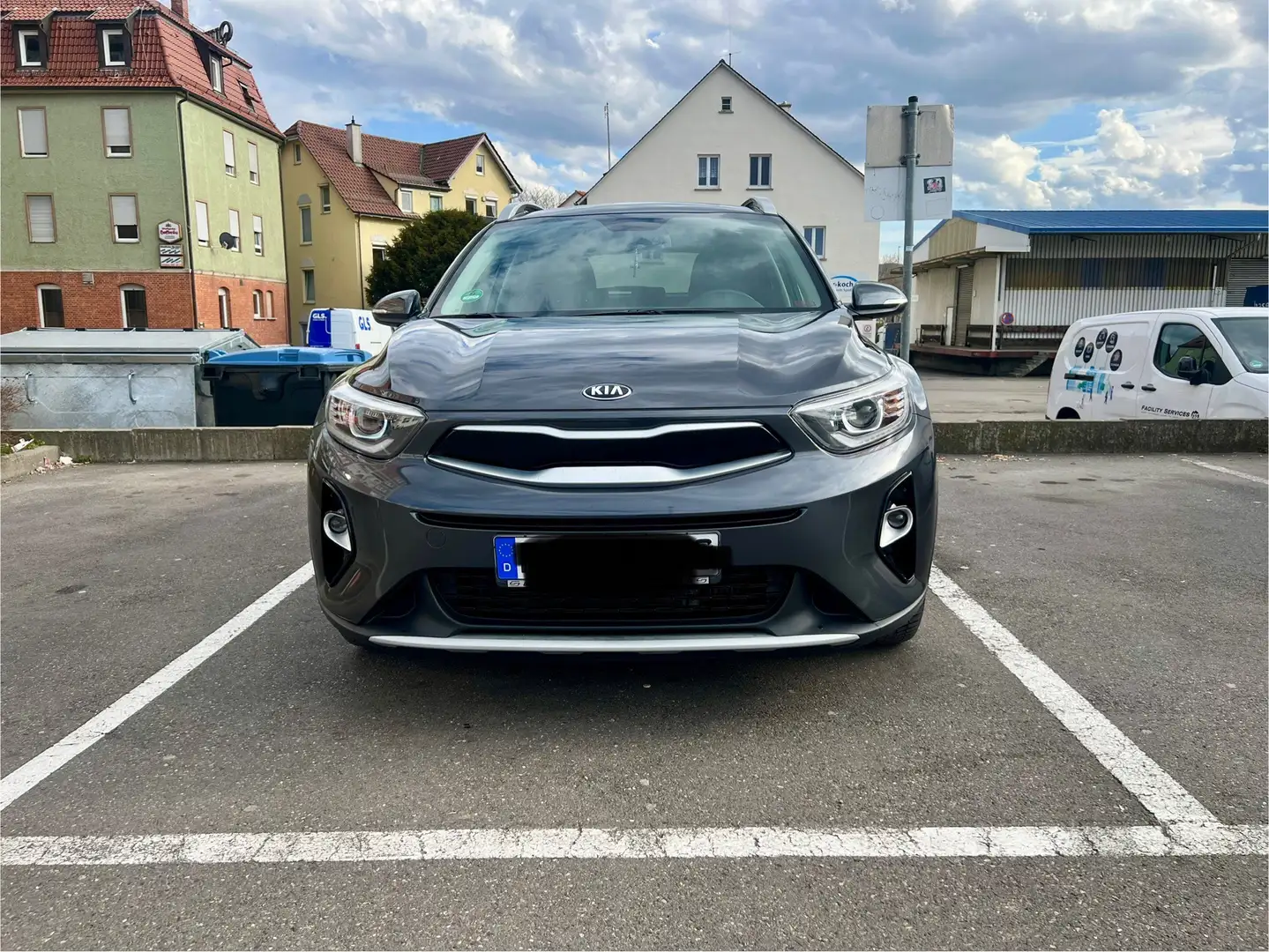 Kia Stonic CRDi Grau - 1