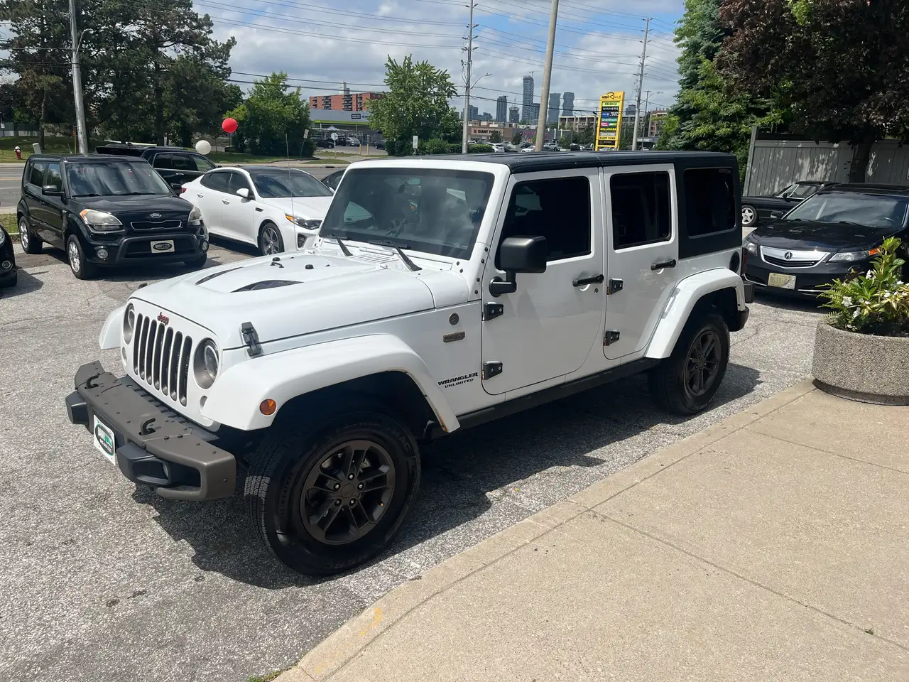 Jeep Wrangler снимка Jeep Wrangler