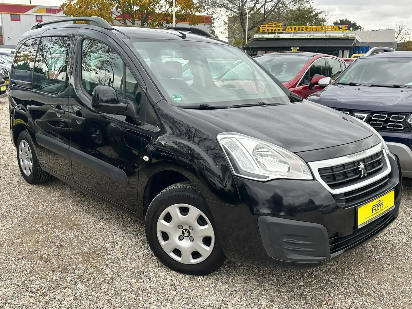 Peugeot Partner Tepee Active *2.HD*Klima* TÜV NEU Schwarz - 1