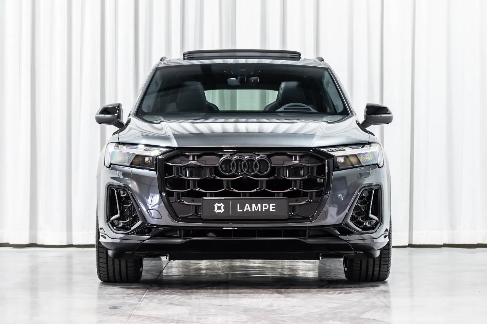 Audi Q7 60 TFSIe 5j GARANTIE S Line Massage Pano Trekh B&O Noir - 2