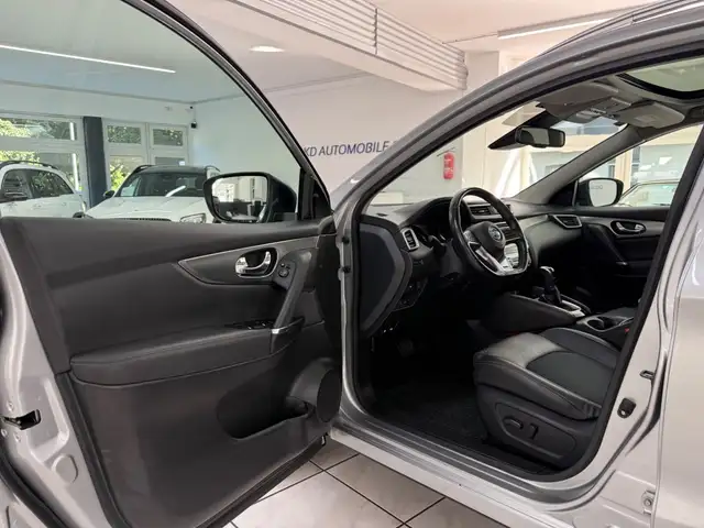 Nissan Qashqai view 6