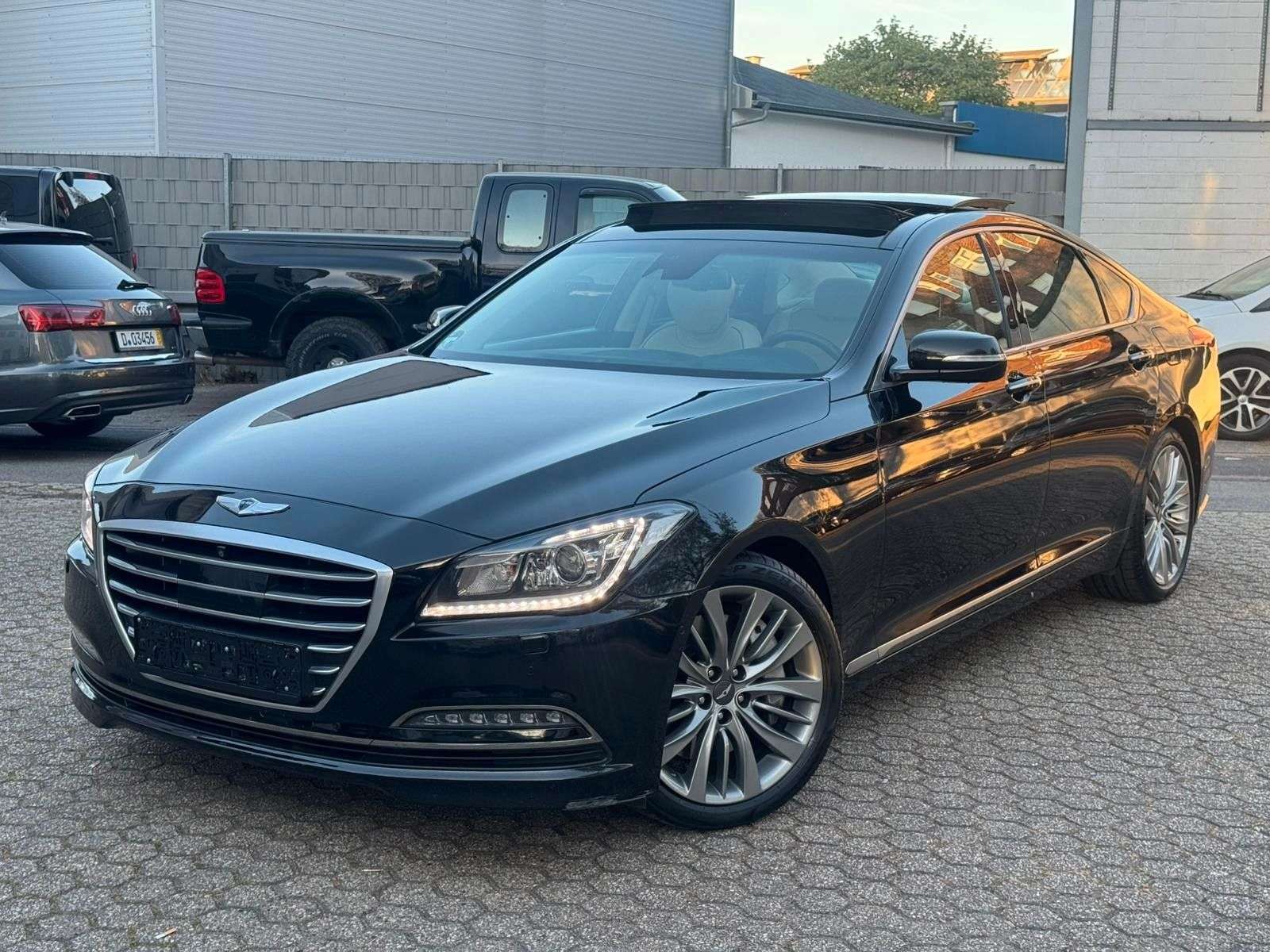 Second hand Hyundai Genesis 3.8 V6
