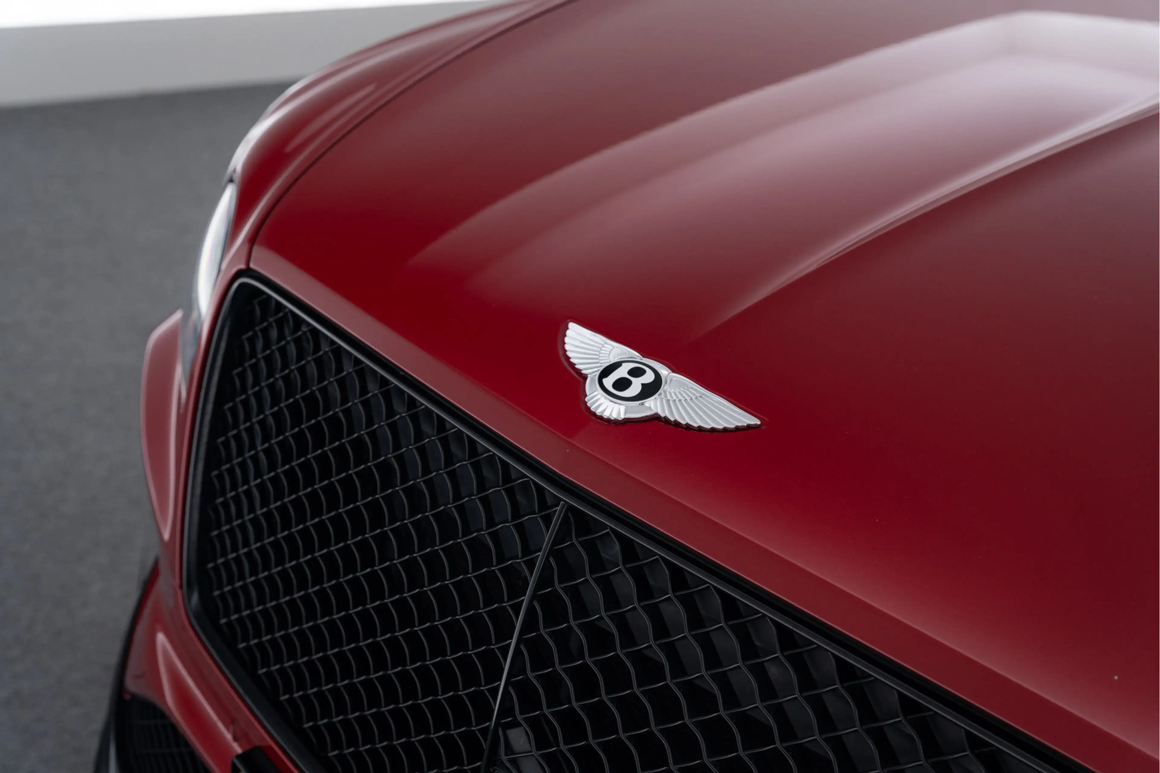Bentley Bentayga S MY2022 — photo 12