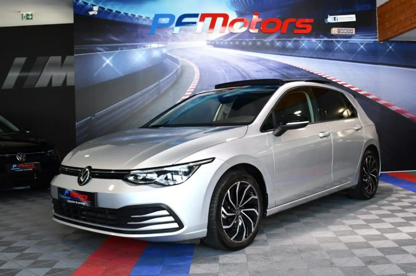 Volkswagen Golf 8 Life 1.5 TSI 150 BVM6 Car Play TO Lane ACC Front Gris - 1
