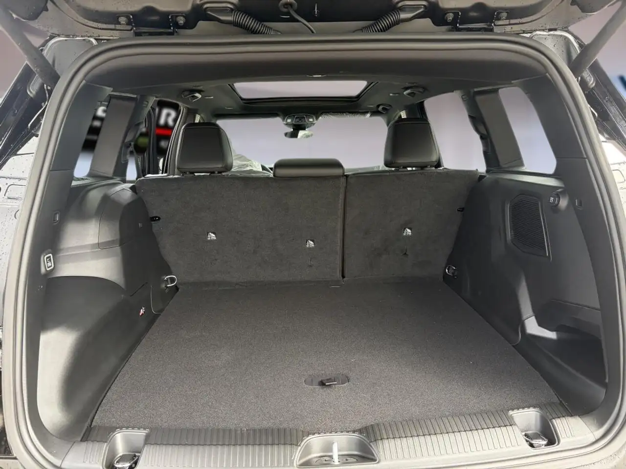 Jeep Cherokee photo Jeep Cherokee