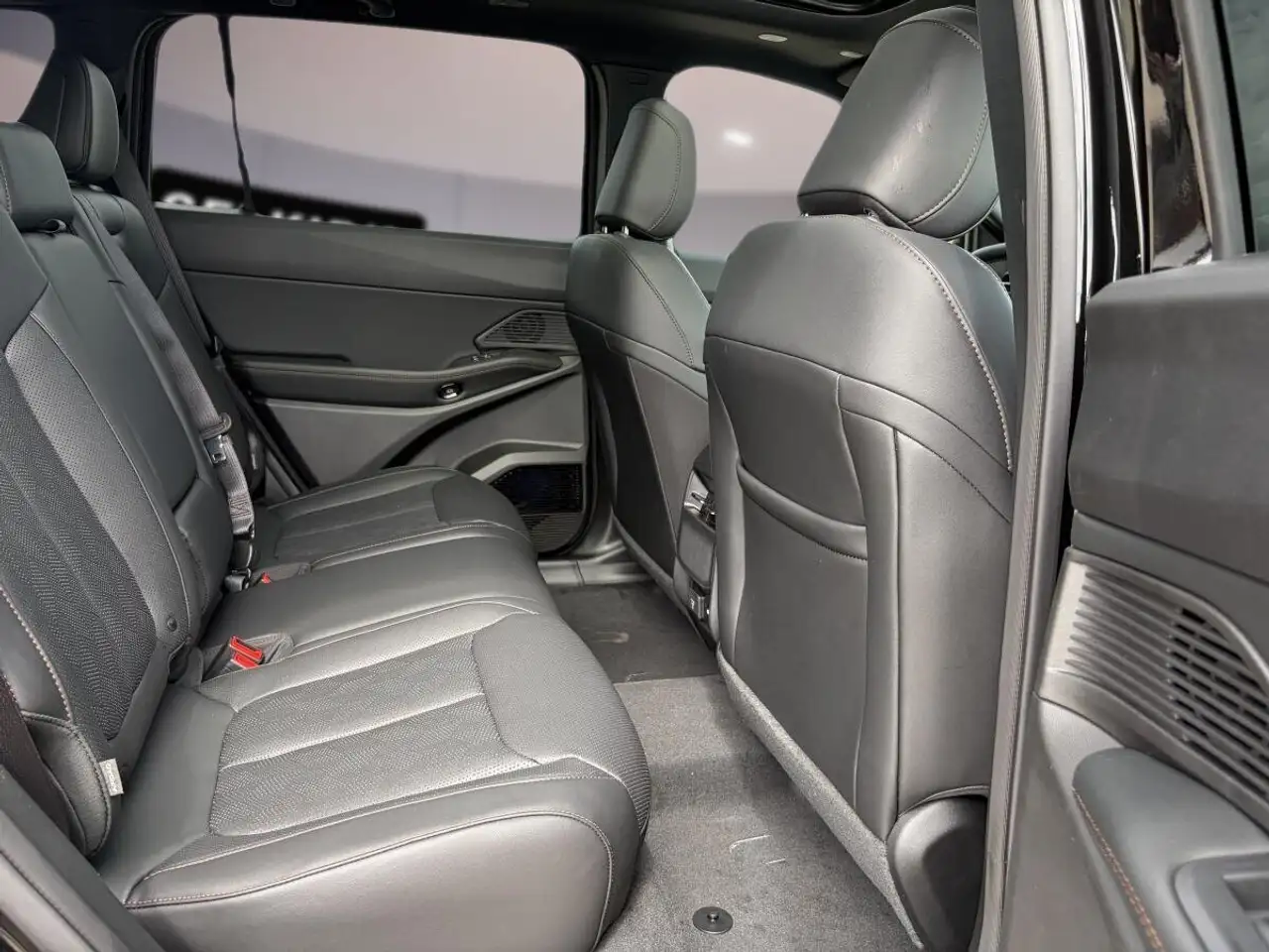 Jeep Cherokee photo Jeep Cherokee