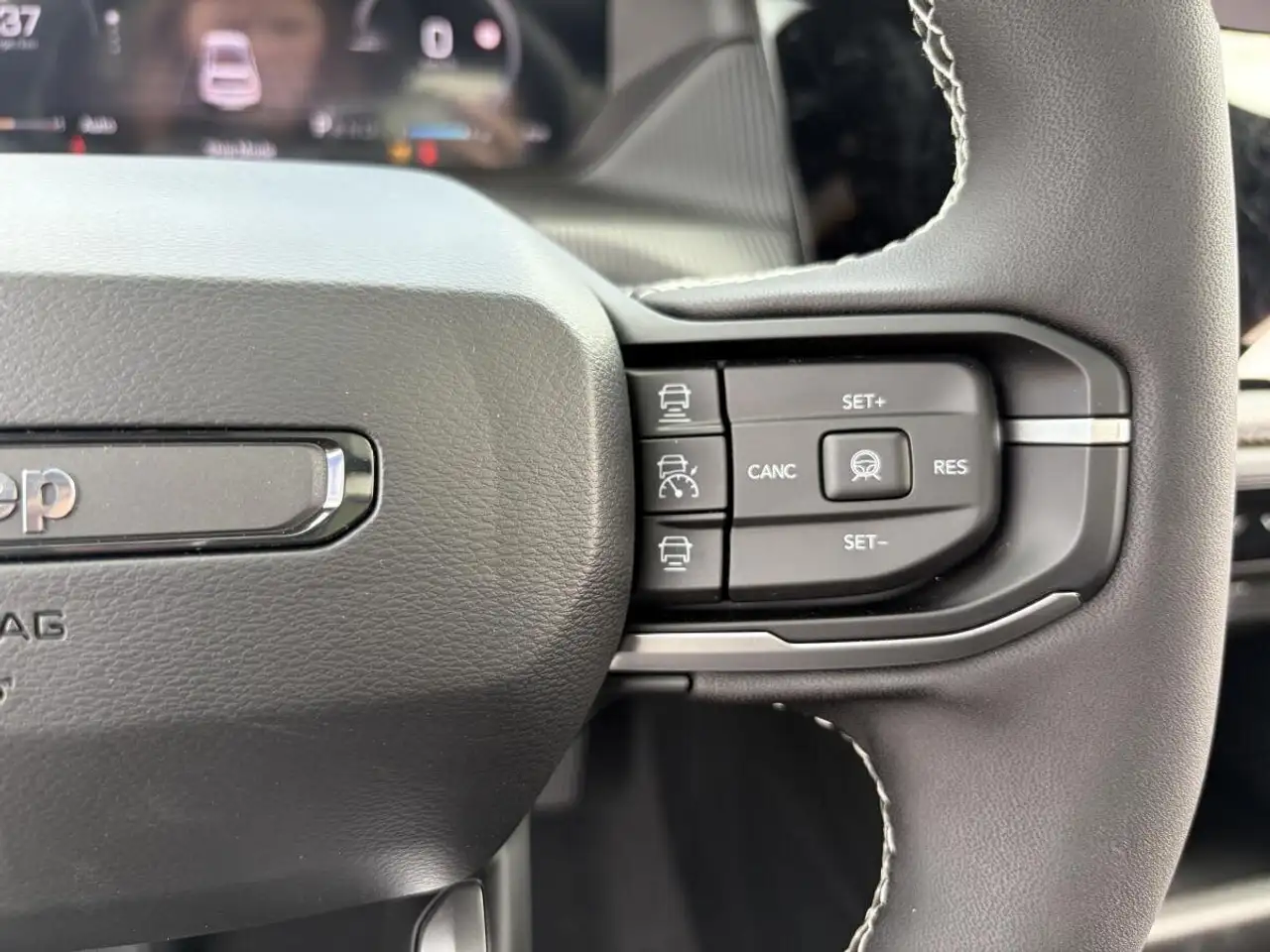 Jeep Cherokee photo Jeep Cherokee
