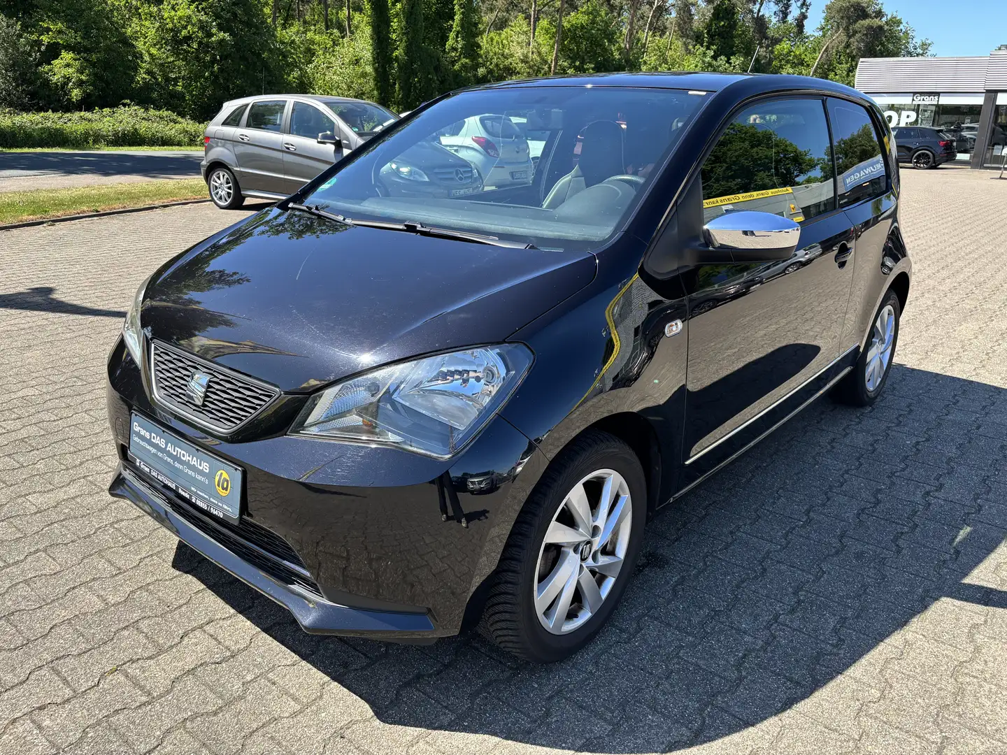 SEAT Mii By Mango mit Klima und Allwetterreifen 2.Hand Noir - 1