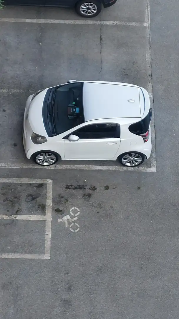 Toyota iQ 1.0 High Collection cvt - 2