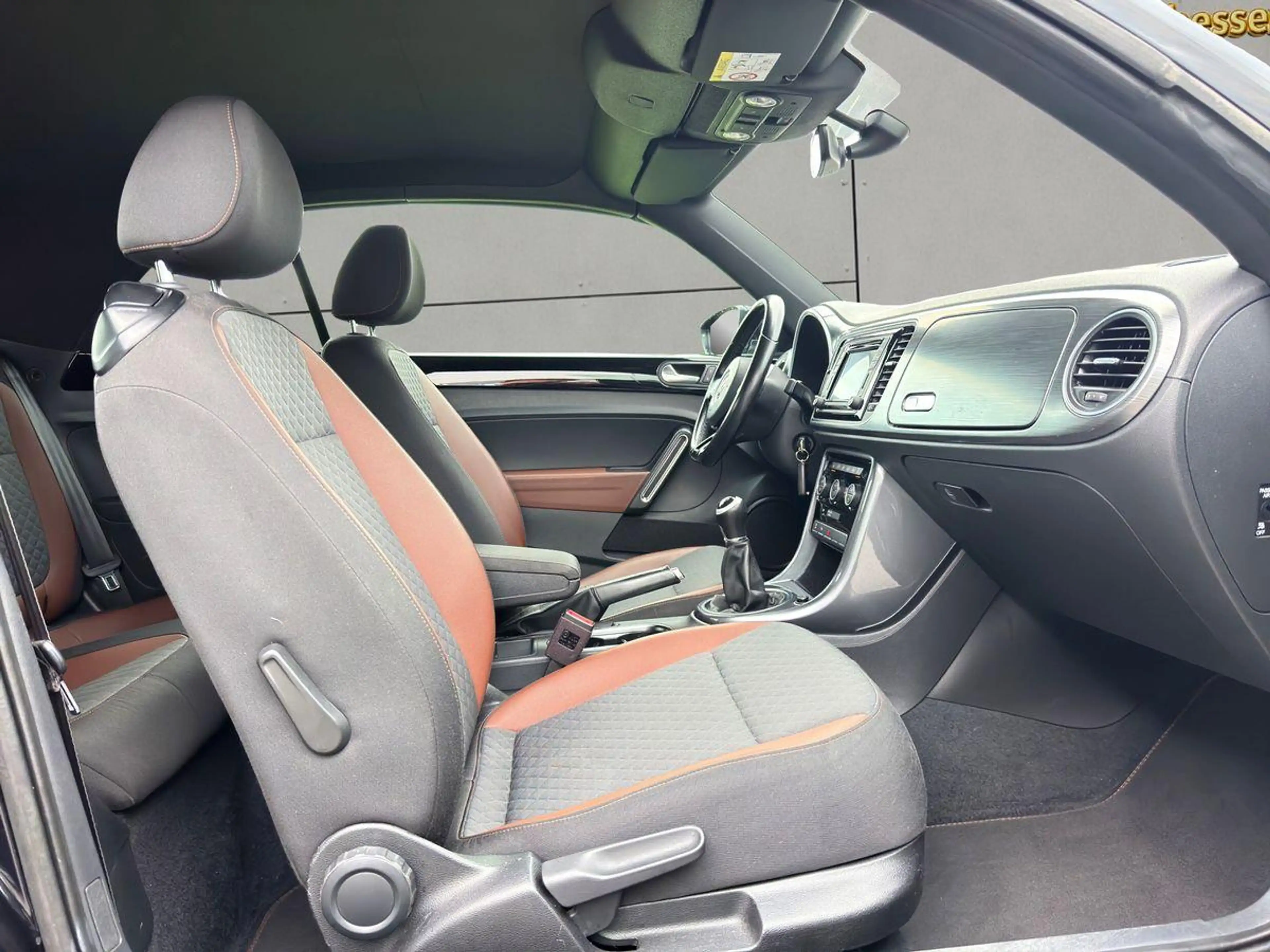 Volkswagen Beetle Allstar 1.2 TSI Metallic — photo 14