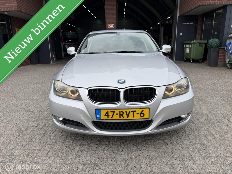 BMW 318 3-serie 318i Luxury Line NAVI*LEDER*CRUISE*XENON*P — photo 2