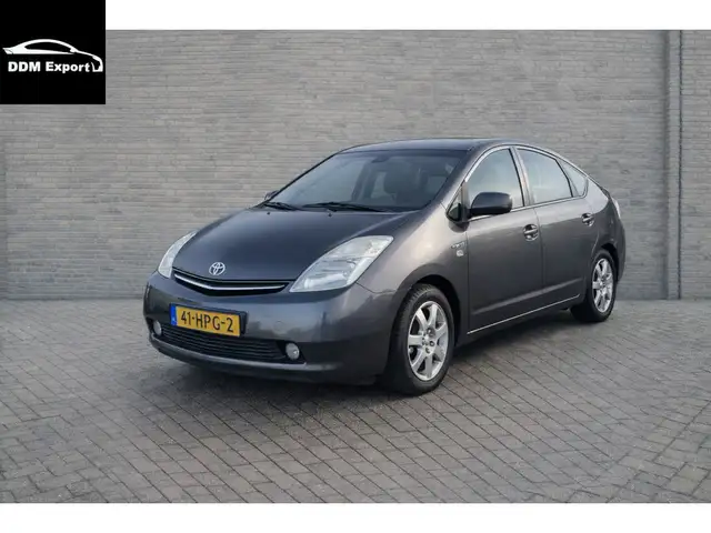 Toyota Prius 1.5 VVT-i