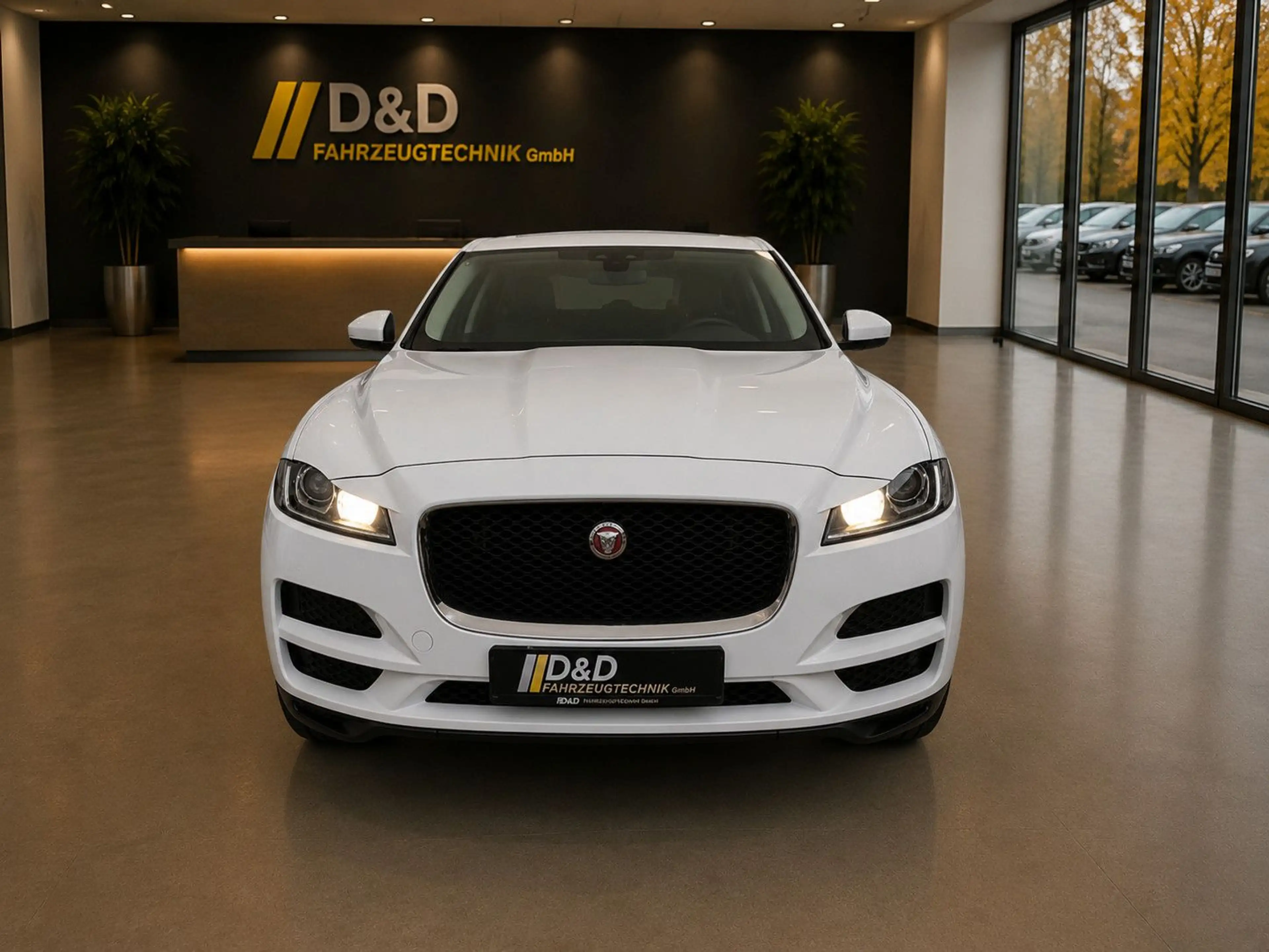 Jaguar F-Pace F-PACE Prestige AWD*Pano*Automatik* — photo 2