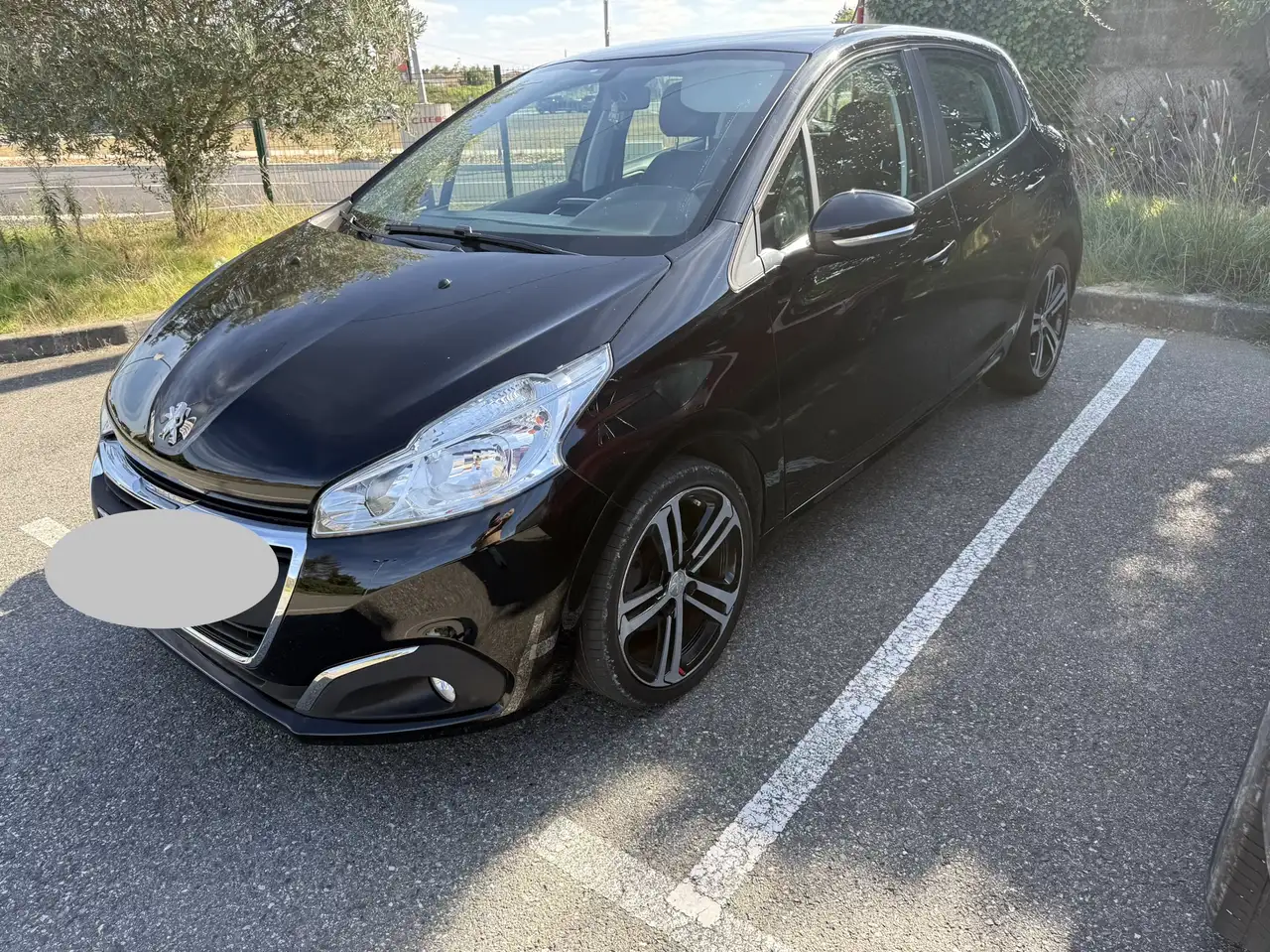 Peugeot 208 BlueHDi 100 S\u0026S BVM6 GT Line