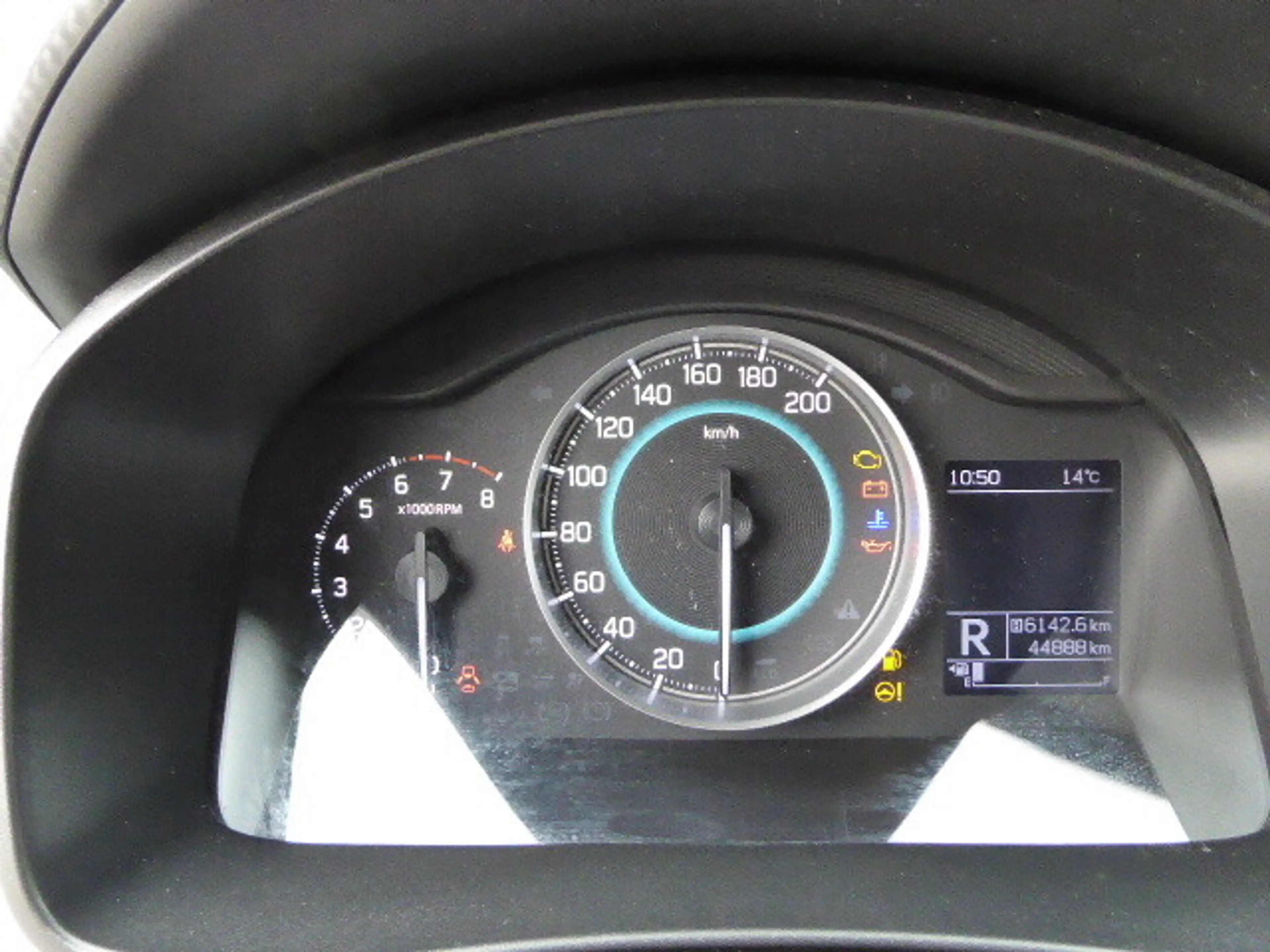 Suzuki Ignis 1,2 Shine Aut. — photo 14