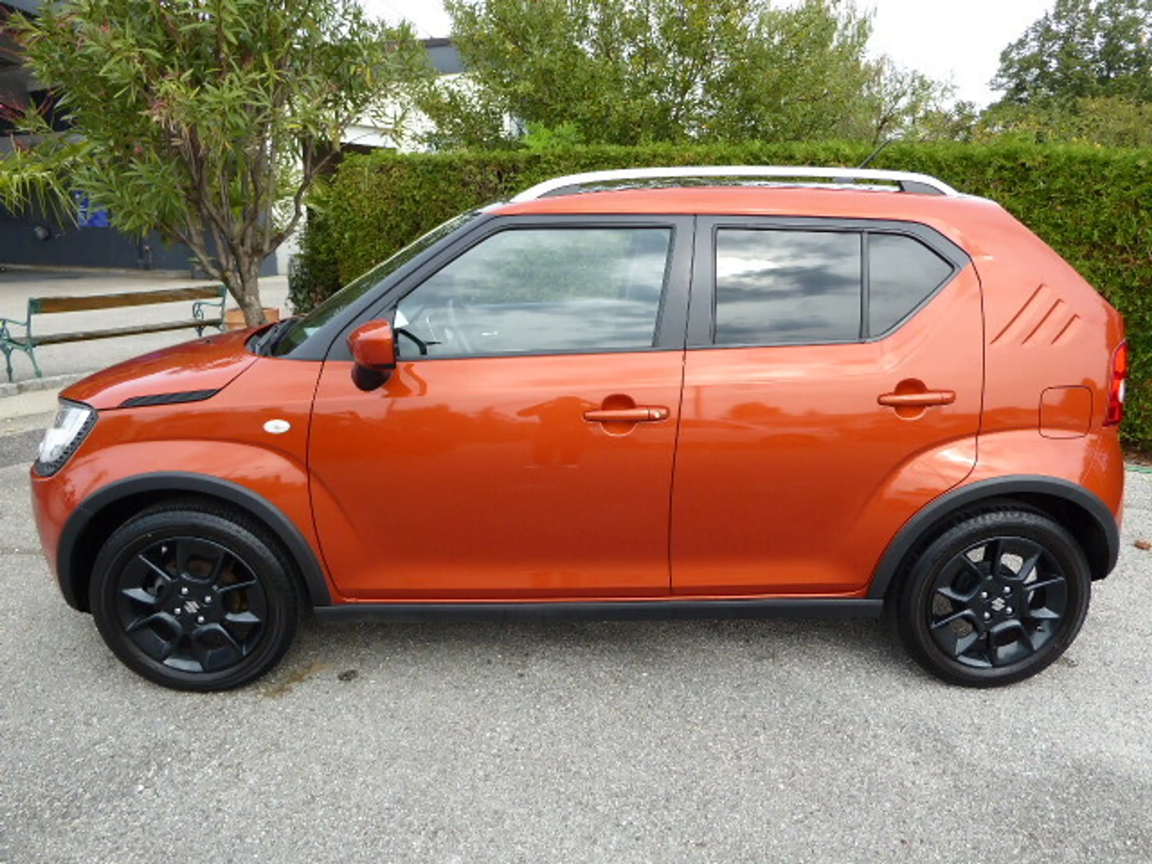 Suzuki Ignis 1,2 Shine Aut. — photo 4