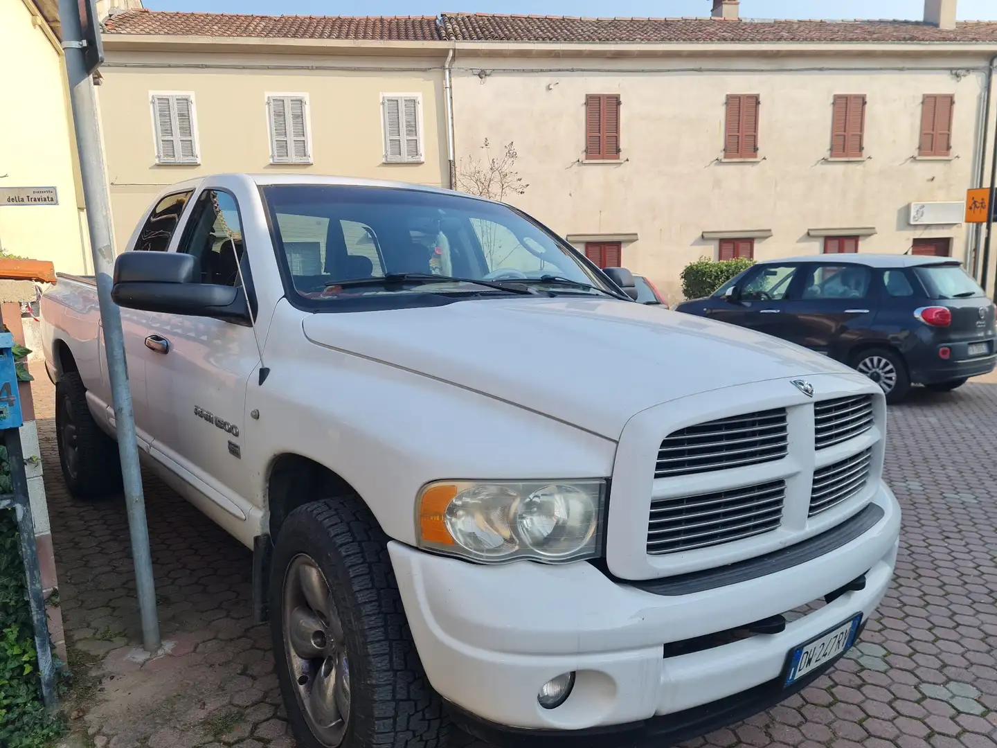 Dodge RAM ram 1500 laramie - 2