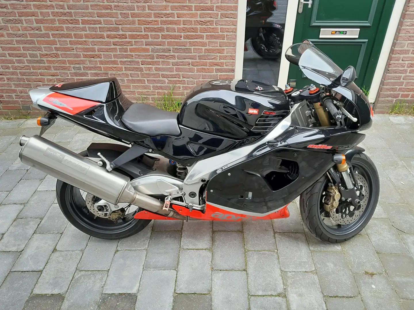 Aprilia RSV Mille Zeer mooie Aprilia Mille Negro - 1