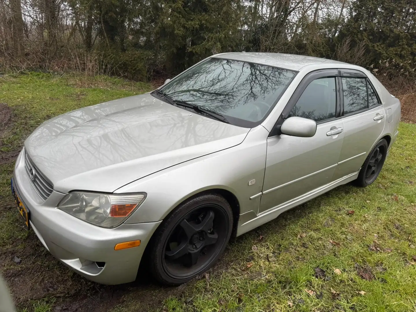 Lexus IS 200 200 Executive Grau - 2