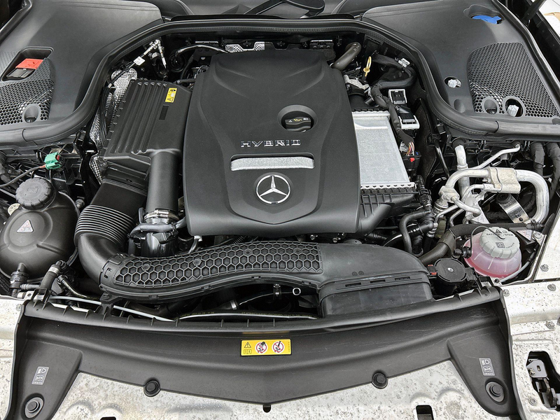 Mercedes-Benz E 300 Estate e Avantgarde BLACK-LINE CAMERA | LEER | MAT — photo 48
