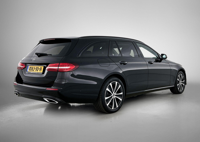 Mercedes-Benz E 300 Estate e Avantgarde BLACK-LINE CAMERA | LEER | MAT — photo 7