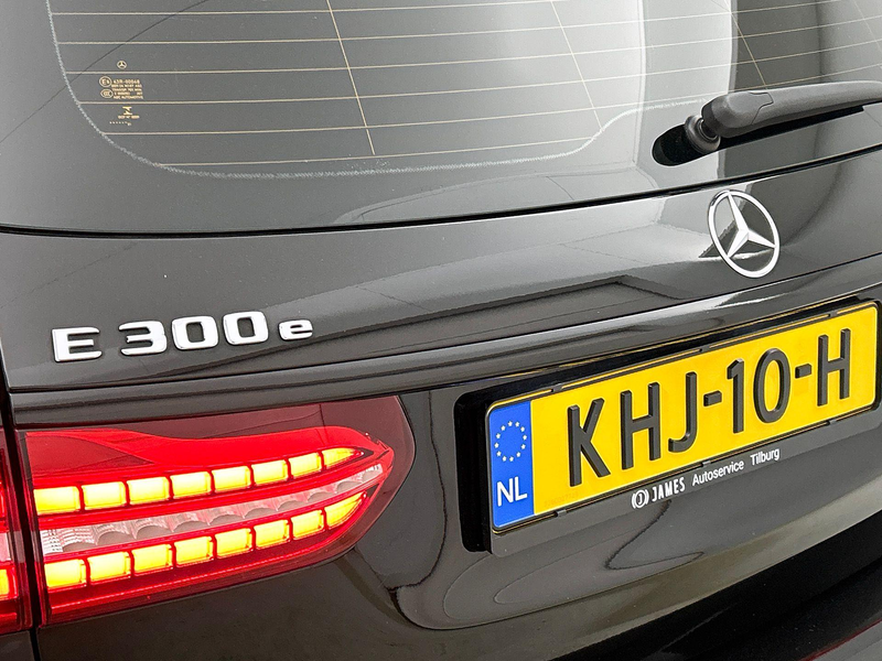 Mercedes-Benz E 300 Estate e Avantgarde BLACK-LINE CAMERA | LEER | MAT — photo 46
