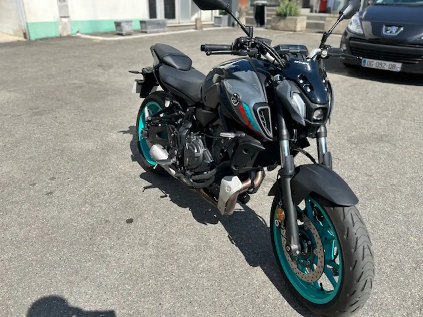Yamaha MT-07 Gris - 2