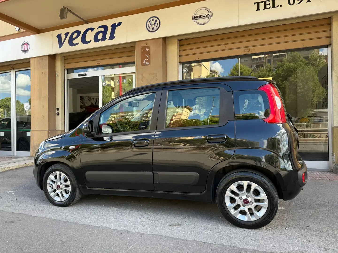 Fiat Panda Panda III 2012 1.3 mjt 16v Lounge s Noir - 2