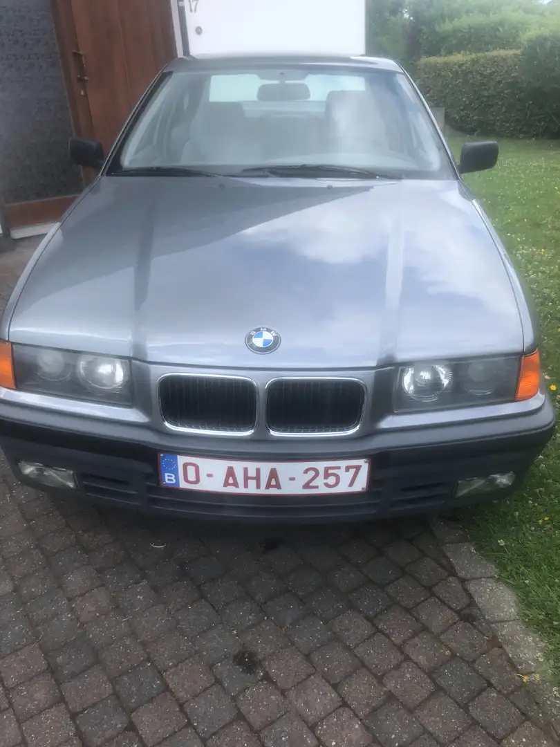 BMW 316 316i Gris - 1
